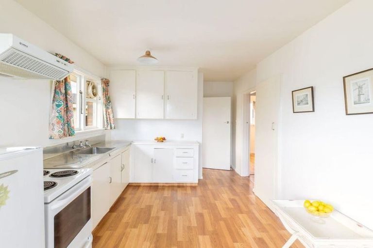 Photo of property in 10 Whitehall Street, Mairehau, Christchurch, 8013