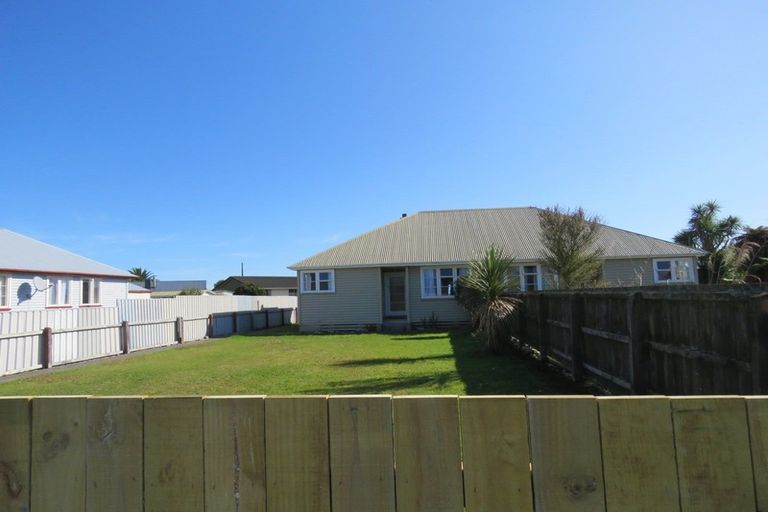 Photo of property in 48 Domett Street, Westport, 7825