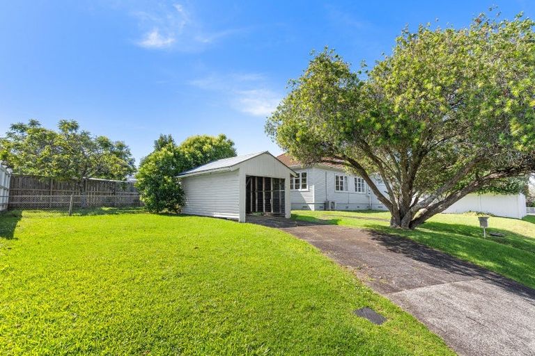 Photo of property in 23 Clarence Road, Northcote Point, Auckland, 0627