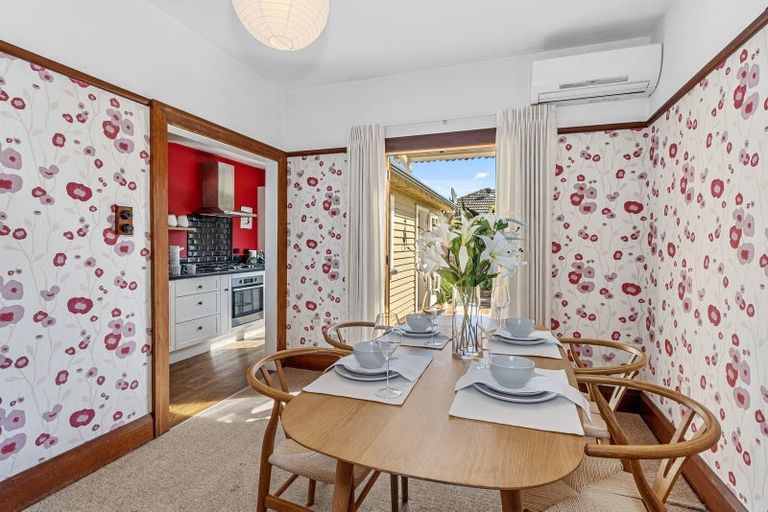 Photo of property in 26 Ngaio Street, Saint Martins, Christchurch, 8022