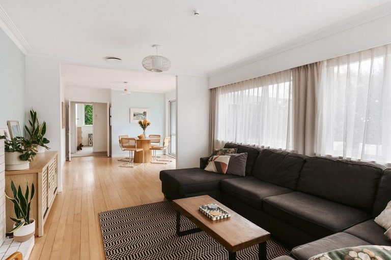 Photo of property in 13 Tupaea Place, Otumoetai, Tauranga, 3110