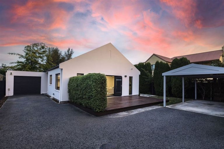 Photo of property in 1/118 Innes Road, St Albans, Christchurch, 8052