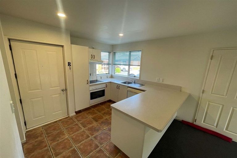 Photo of property in 7/67 Norwich Street, Linwood, Christchurch, 8062