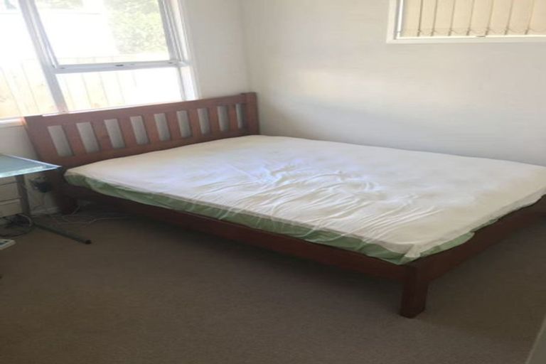 Photo of property in 69 Bayview Road, Bayview, Auckland, 0629