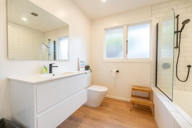 Photo of property in 34a Avenue Road, West End, Timaru, 7910