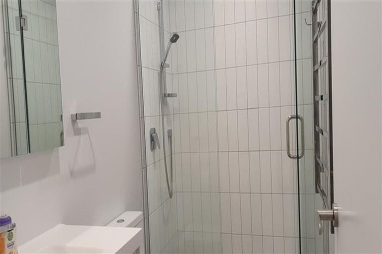 Photo of property in 103/77 Hobsonville Point Road, Hobsonville, Auckland, 0616