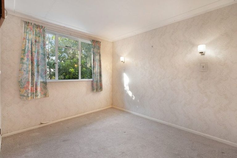 Photo of property in 57 Tarawera Road, Johnsonville, Wellington, 6037