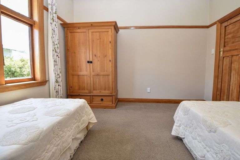 Photo of property in 12 Garrison Street, Carterton, 5713