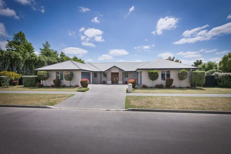 Photo of property in 50 Heathridge Place, Lincoln, 7608