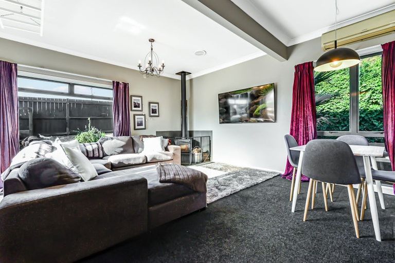 Photo of property in 1 Saxbys Road, Glenview, Hamilton, 3206