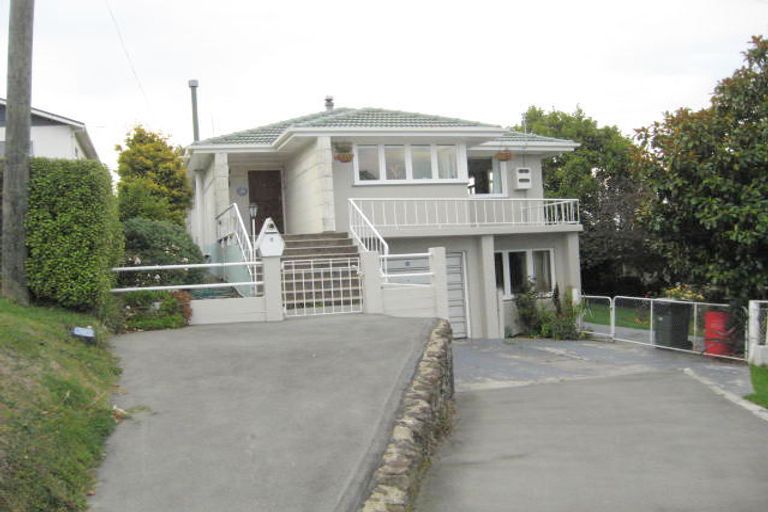 Photo of property in 6 Solway Street, Holmes Hill, Oamaru, 9401