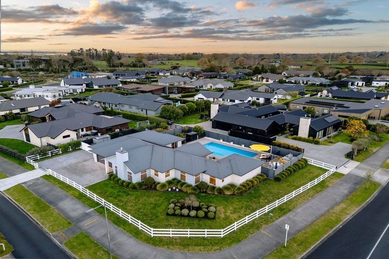 Photo of property in 85 Alan Livingston Drive, Cambridge, 3434