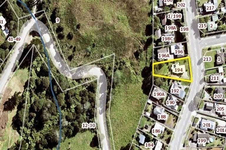 Photo of property in 194 Don Buck Road, Massey, Auckland, 0614