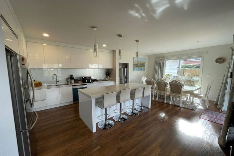 Photo of property in 3 Carrickdawson Drive, Flat Bush, Auckland, 2019