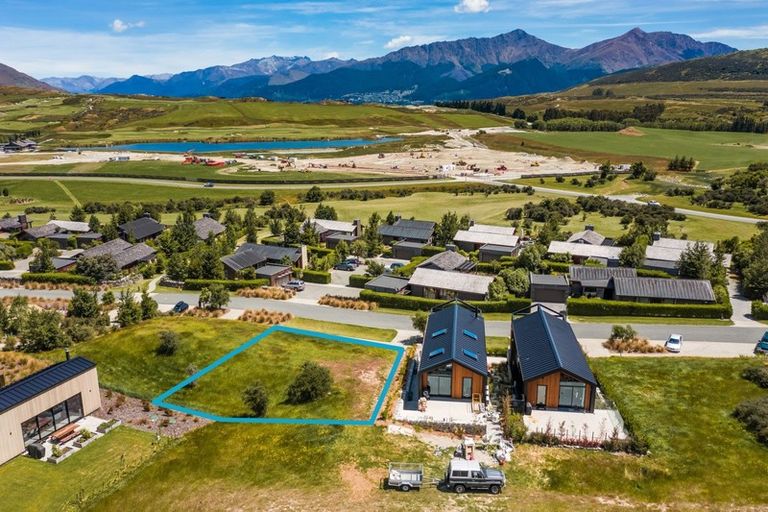 Photo of property in 9 Rannoch Drive, Jacks Point, Queenstown, 9371