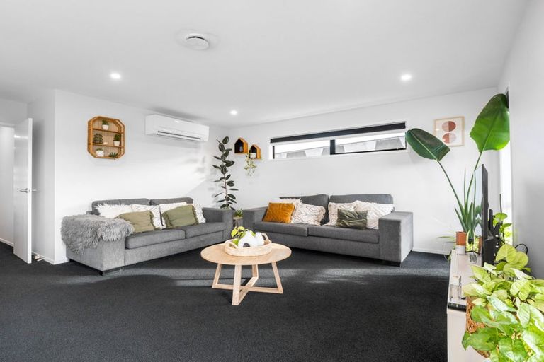 Photo of property in 3 Andesite Drive, Rolleston, 7614