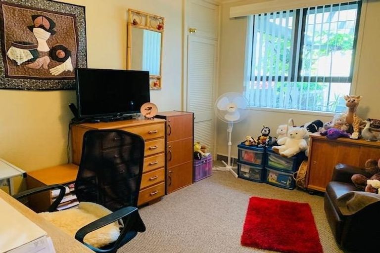 Photo of property in 21 Eton Street, Taradale, Napier, 4112