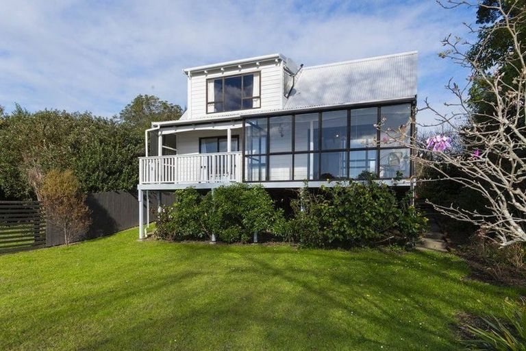 Photo of property in 4 Cobden Street, Gisborne, 4010