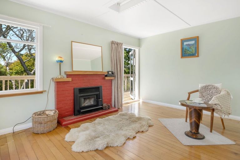 Photo of property in 3d Wallace Place, Westown, New Plymouth, 4310