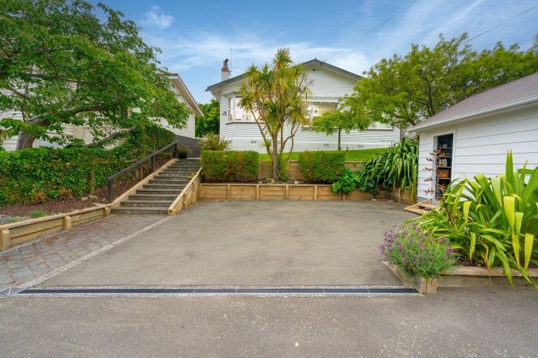 Photo of property in 53 Severn Street, Island Bay, Wellington, 6023