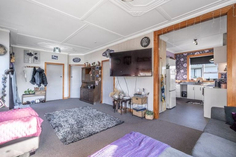 Photo of property in 64 Martin Street, Strathern, Invercargill, 9812