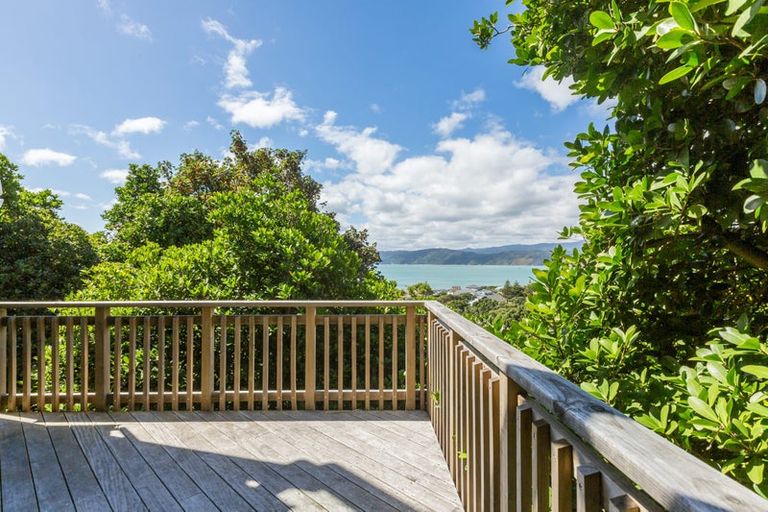 Photo of property in 50 Ferry Street, Seatoun, Wellington, 6022