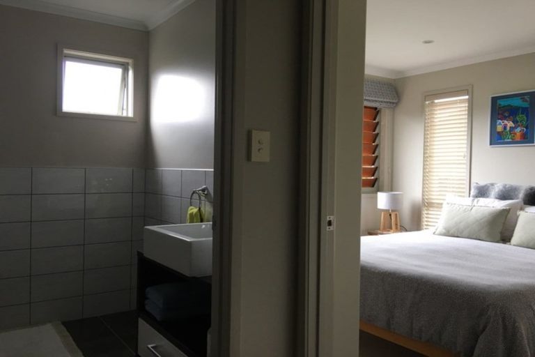 Photo of property in 8c Sanctuary Cove, Pauanui, Hikuai, 3579