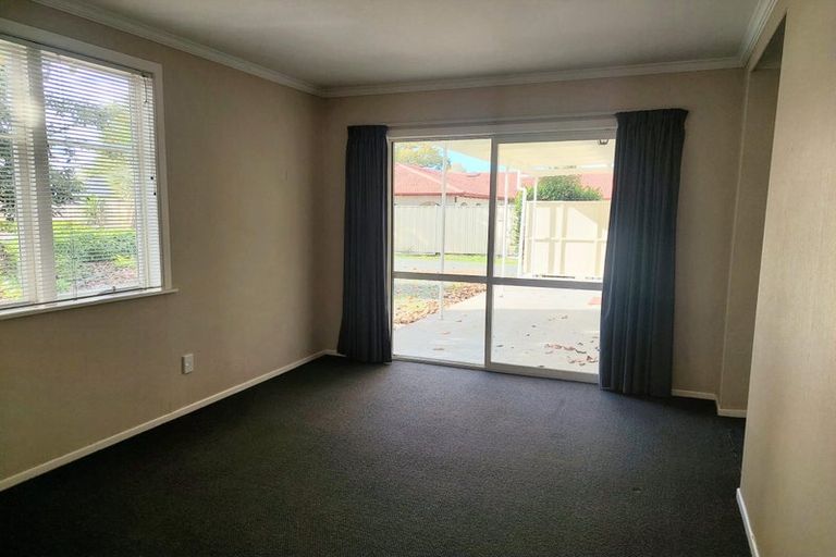 Photo of property in 57 Hamilton Road, Cambridge, 3434