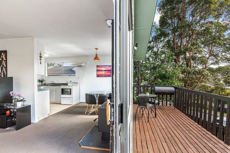 Photo of property in 42 Brunner Road, Glen Eden, Auckland, 0602
