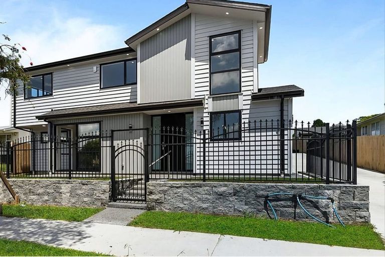 Photo of property in 36 Christmas Road, Manurewa, Auckland, 2102