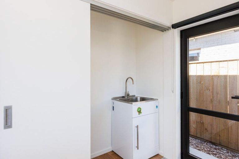 Photo of property in 49 Moheke Avenue, Roslyn, Palmerston North, 4414