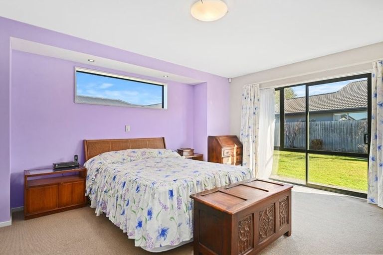 Photo of property in 17 Hampstead Close, Rangiora, 7400