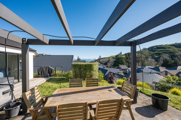 Photo of property in 10 Old Farm Road, Stoke, Nelson, 7011