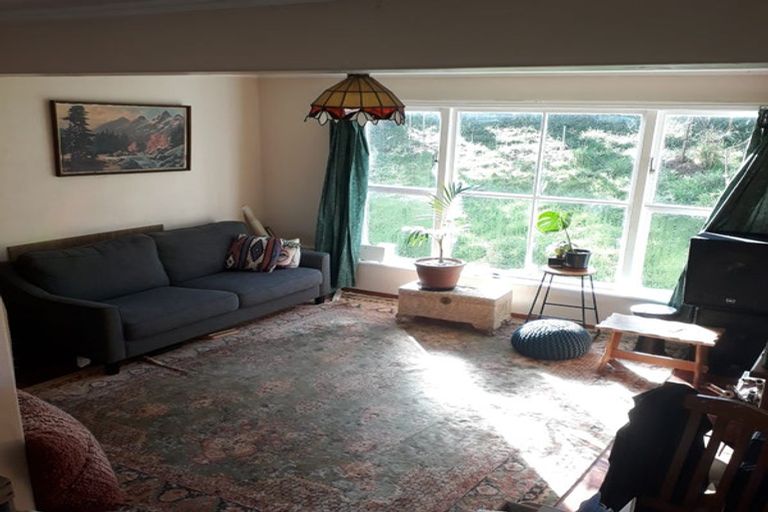 Photo of property in 74-76 Hereford Street, Cannons Creek, Porirua, 5024