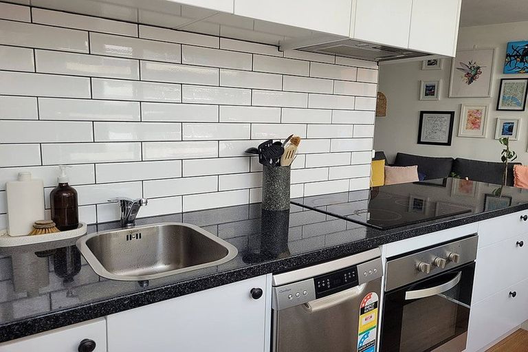 Photo of property in Hume House, 152u1 The Terrace, Wellington Central, Wellington, 6011