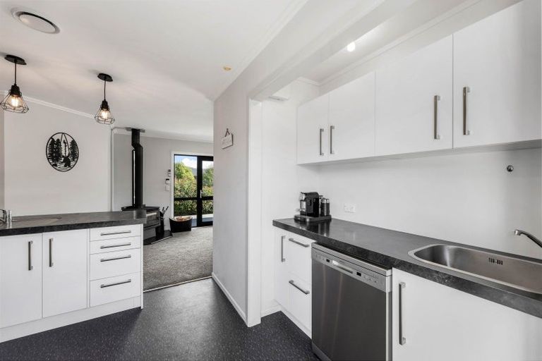 Photo of property in 178 Parekaawa Drive, Motuoapa, Turangi, 3382
