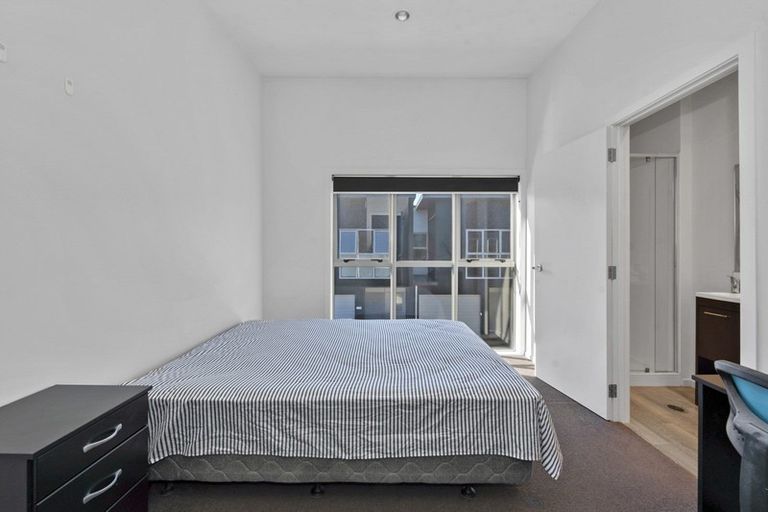 Photo of property in 100u9 Knighton Road, Hillcrest, Hamilton, 3216