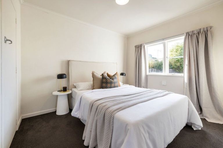 Photo of property in 12 Thornton Road, Cambridge, 3434