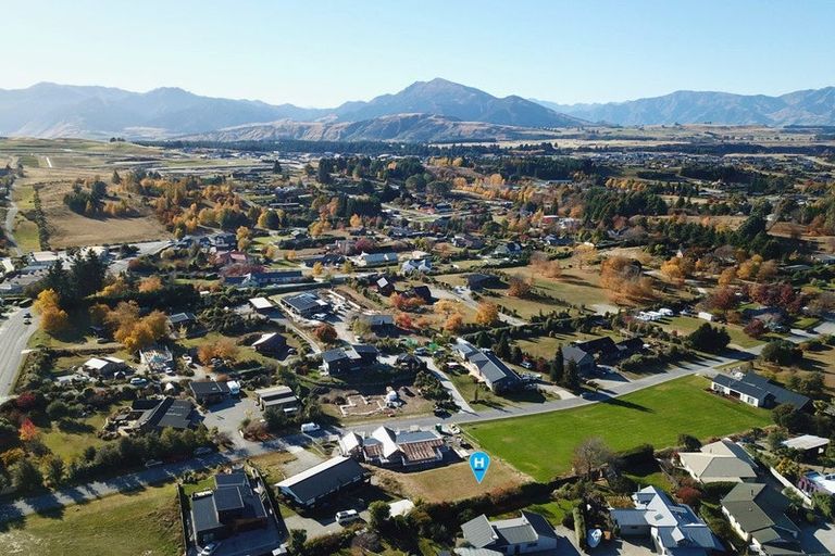 Photo of property in 6 Terranova Place, Wanaka, 9305