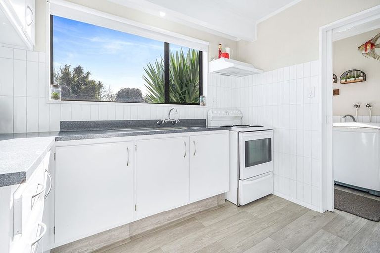 Photo of property in 24 Enfield Street, Nawton, Hamilton, 3200