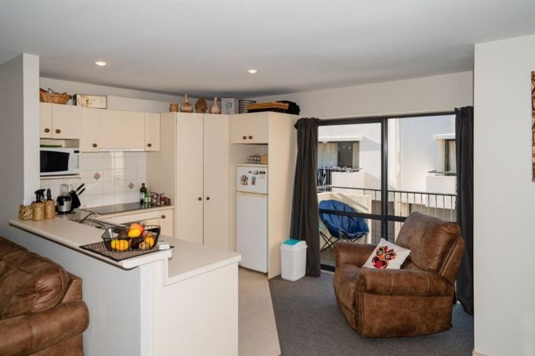 Photo of property in 3/211 Worcester Street, Christchurch Central, Christchurch, 8011