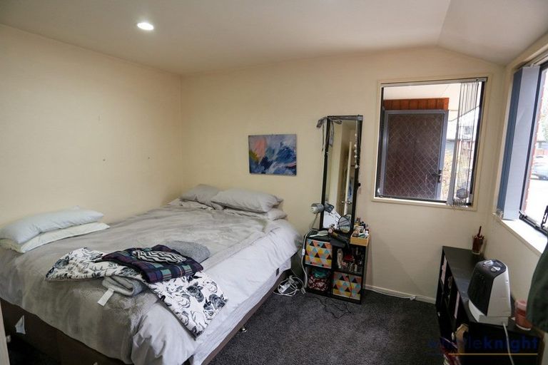 Photo of property in 1 Roche Avenue, Upper Riccarton, Christchurch, 8041
