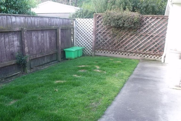 Photo of property in 8a/2 Christie Crescent, Havelock North, 4130