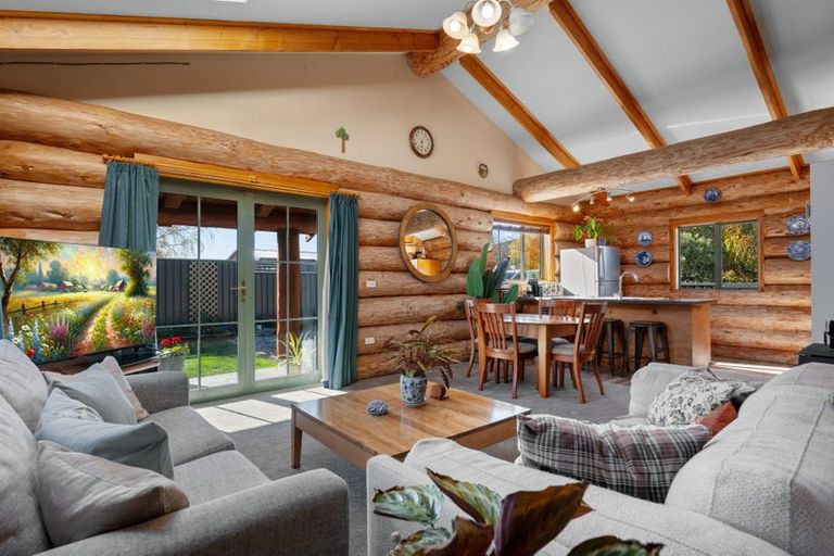 Photo of property in 62a Molyneux Avenue, Cromwell, 9310