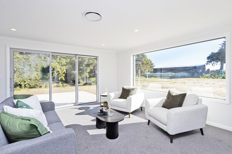 Photo of property in 92 Blairlogie Close, Otatara, 9879