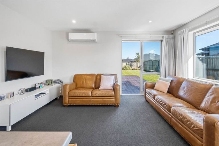 Photo of property in 4 Lawrence Drive, Rolleston, 7614