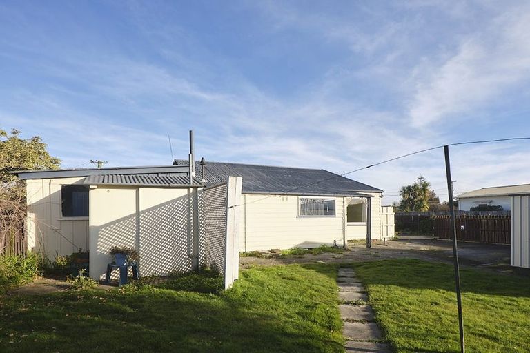 Photo of property in 1/23 Chichester Street, Woolston, Christchurch, 8023
