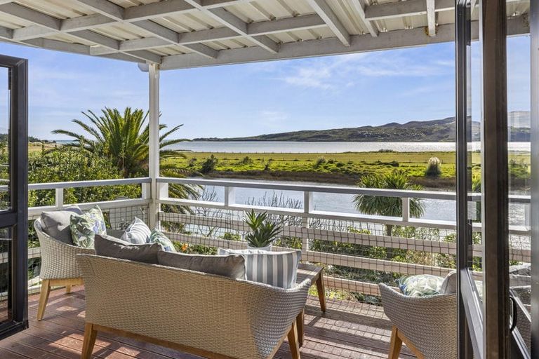 Photo of property in 7 Nihinihi Avenue, Raglan, 3225