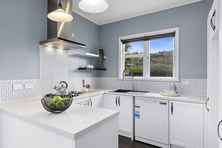 Photo of property in 11 Connolly Street, Boulcott, Lower Hutt, 5010