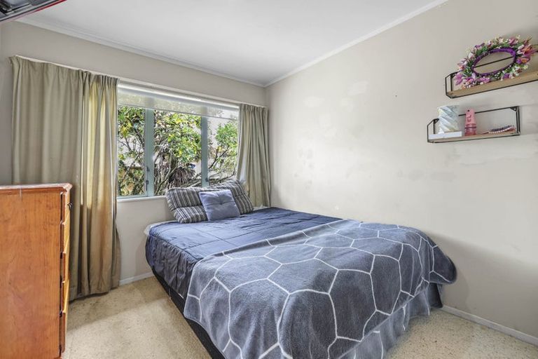 Photo of property in 22a Alidade Place, Massey, Auckland, 0614